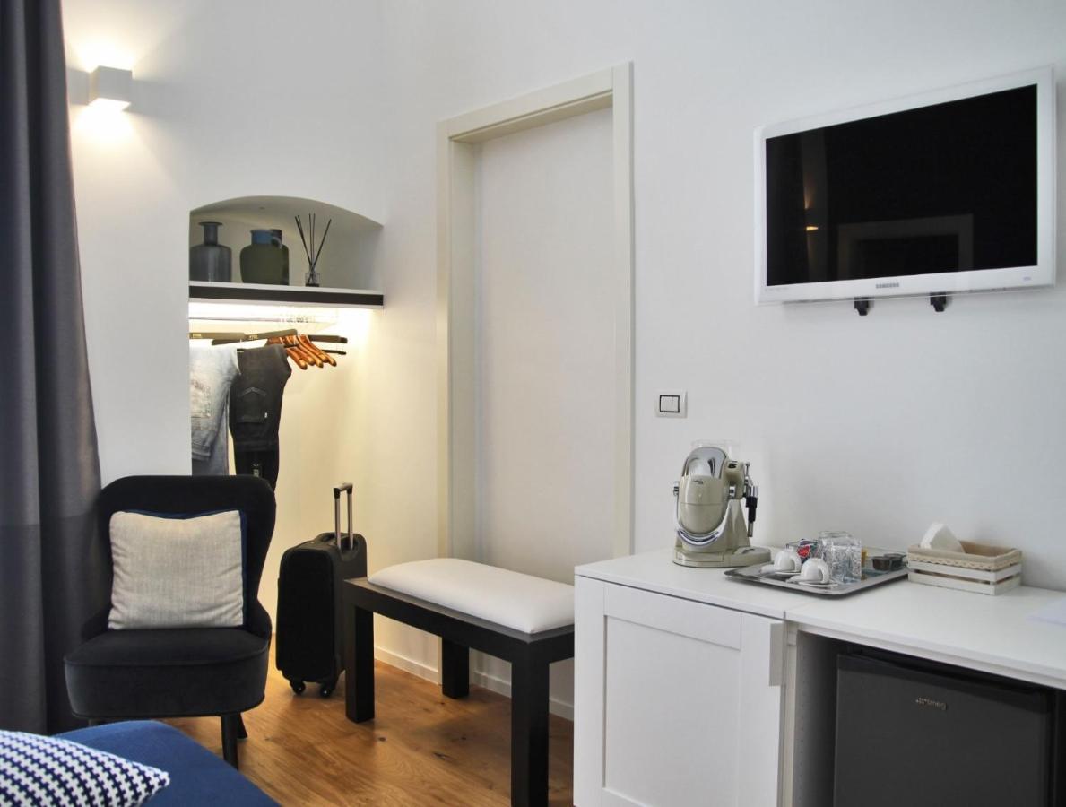 I Colori Della Puglia Rooms Трани Экстерьер фото